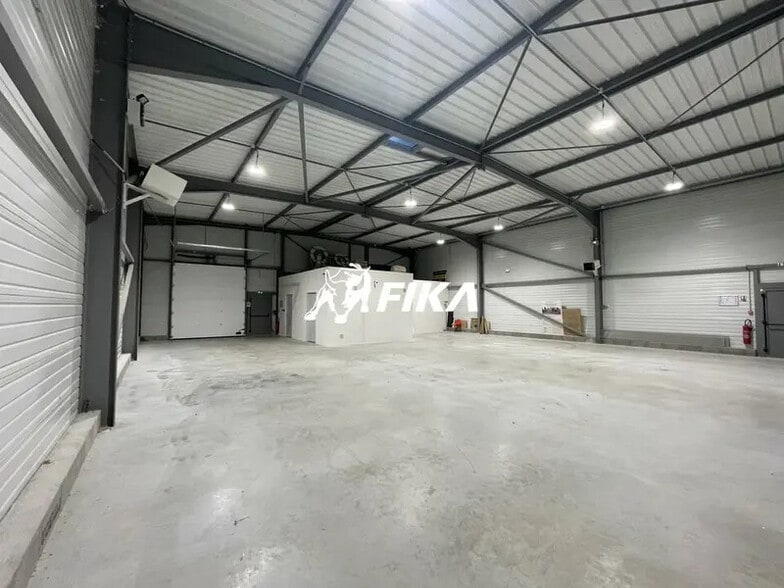 522 Rue Morhange, Deyme à louer - Photo intérieure – Image 2 sur 12