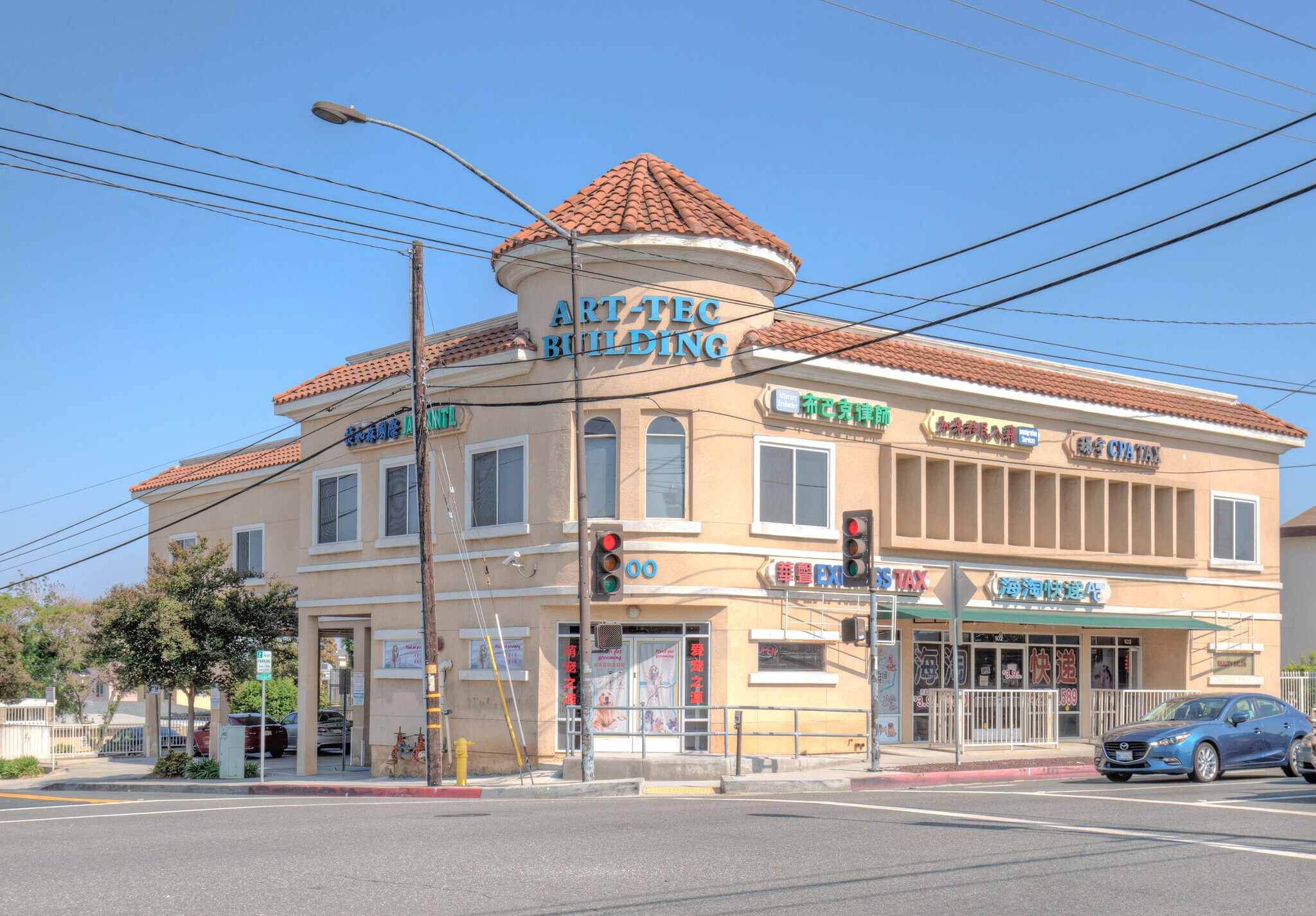1900 S Del Mar Ave, San Gabriel, CA à louer Photo principale– Image 1 sur 23
