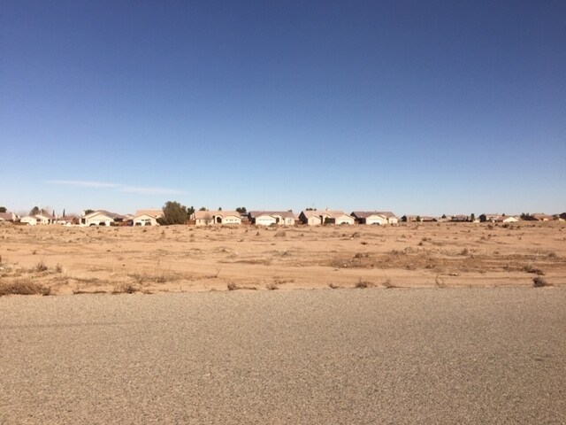 Alessandro Blvd, Moreno Valley, CA à vendre Photo de l’immeuble– Image 1 sur 2