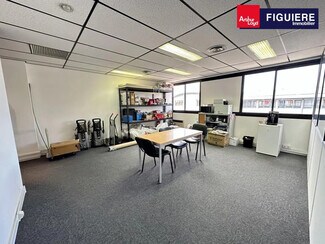 Plus de détails pour 298 Avenue Du Club Hippique, Aix-en-Provence - Bureau à louer