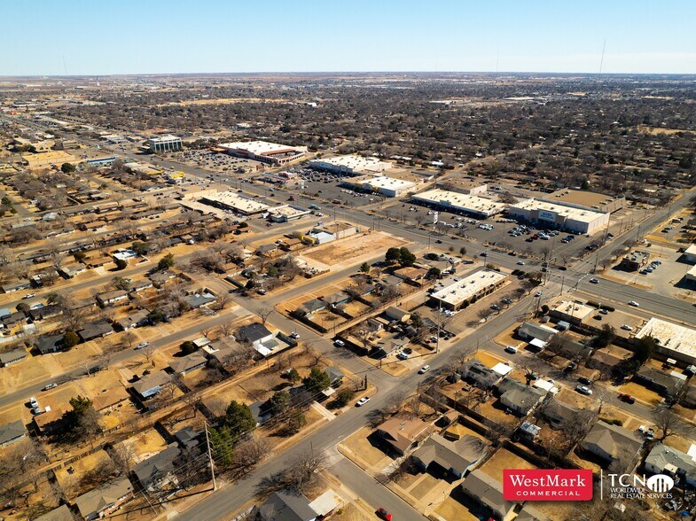 2808 50th St, Lubbock, TX à louer - Photo de l’immeuble – Image 2 sur 8