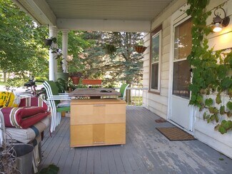 Plus de détails pour 315 Augusta Ave, Dekalb, IL - Logement à vendre