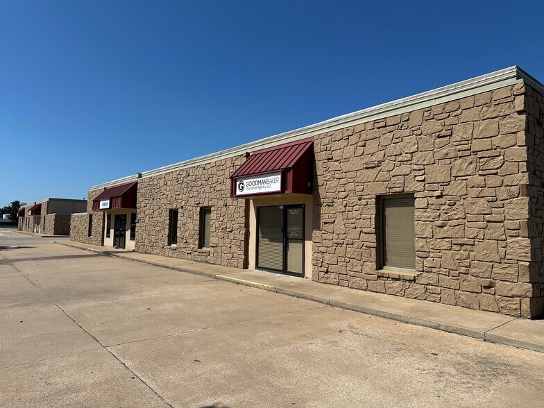 5802-5888 S 129th Ave, Tulsa, OK à louer - Photo de l’immeuble – Image 2 sur 13