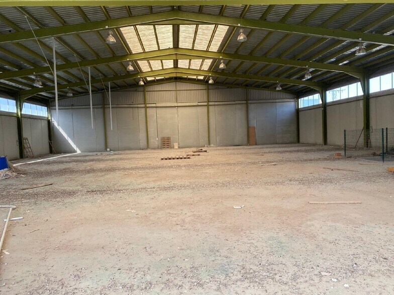 Industriel/Logistique dans Jumilla à vendre - Photo intérieure – Image 3 sur 8
