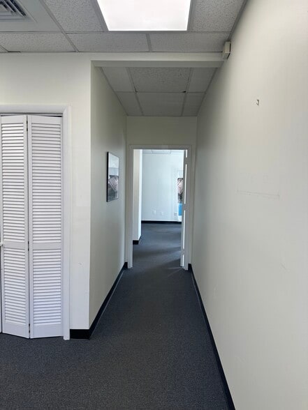 2811 Old Lee Hwy, Merrifield, VA à louer - Photo de l’immeuble – Image 3 sur 23