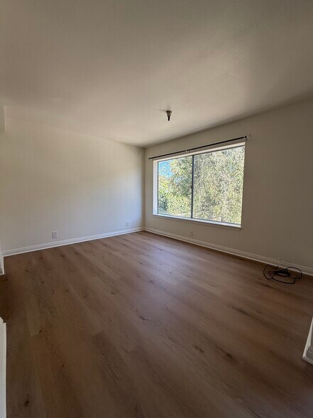620 N Mar Vista Ave, Pasadena, CA à vendre - Photo de l’immeuble – Image 2 sur 15