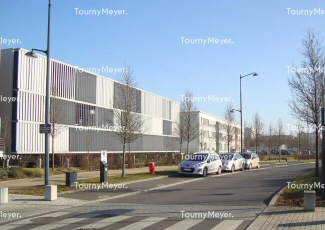 Plus de détails pour Bureau à louer