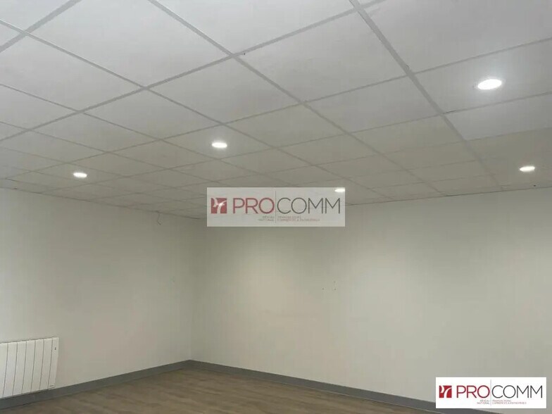 Local commercial dans Chartres à louer - Photo intérieure – Image 3 sur 5