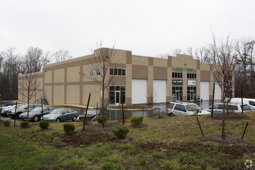 23551 Pebble Run Pl, Dulles, VA à louer - Photo principale – Image 1 sur 19