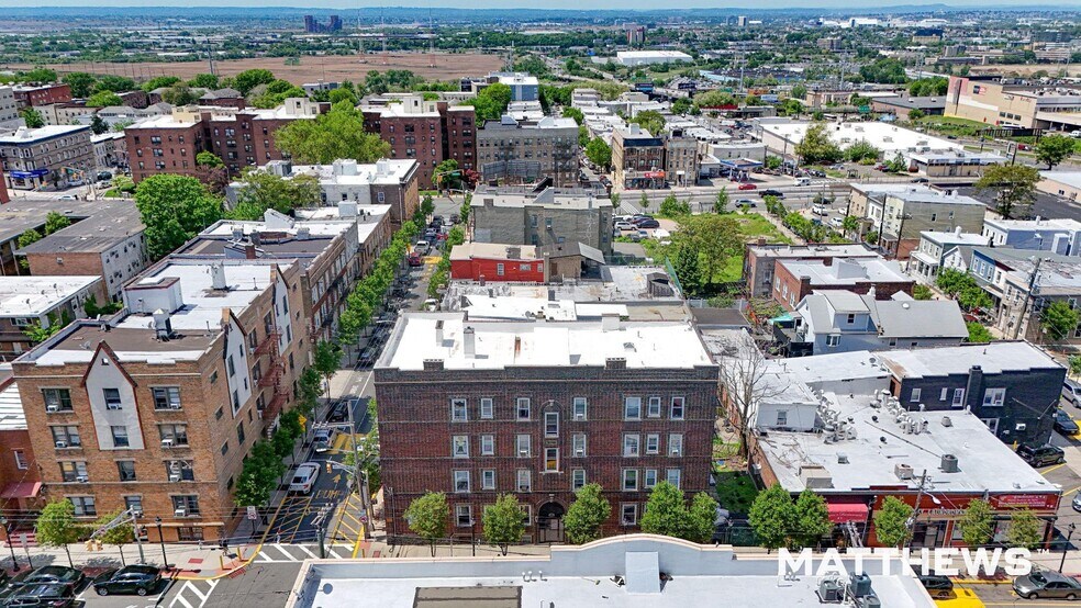 2701 Summit Ave, Union City, NJ à vendre - Photo de l’immeuble – Image 3 sur 6