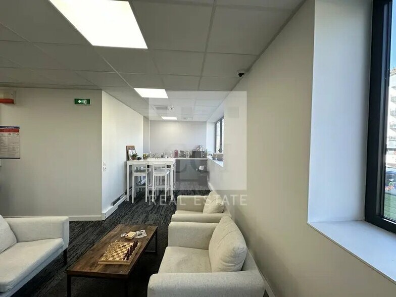 Bureau dans Seyssinet-Pariset à louer - Photo intérieure – Image 3 sur 7