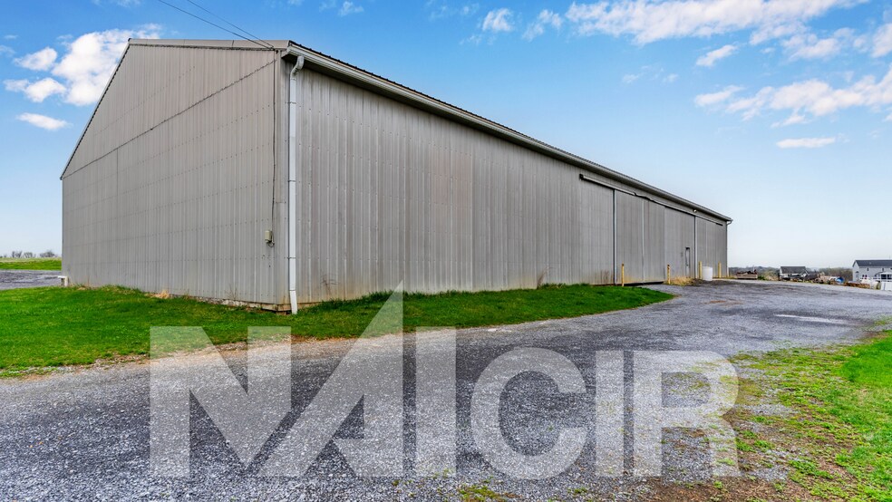 315 Myers Rd, Boiling Springs, PA à vendre - Photo de l’immeuble – Image 3 sur 6