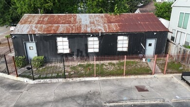4002 La Branch St, Houston, TX à louer Photo intérieure– Image 2 sur 17