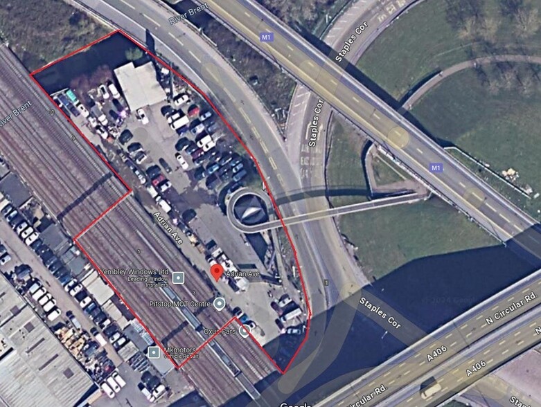 Adrian Avenue Land & Arches portefeuille de 7 biens à vendre sur LoopNet.fr - Photo de l’immeuble – Image 1 sur 19