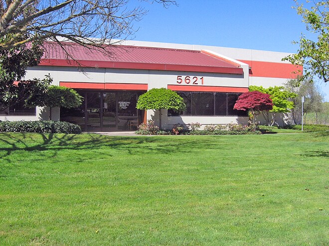 5621 Skylane Blvd, Santa Rosa, CA à louer Photo de l’immeuble– Image 1 sur 6