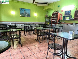 Plus de détails pour Local commercial à louer
