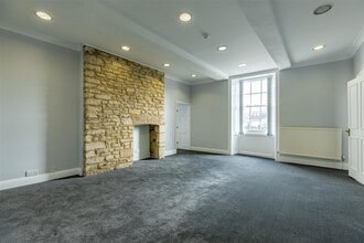 57 Dyer St, Cirencester à louer Photo intérieure– Image 2 sur 10