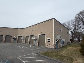 2 Walnut Hill Park, Woburn, MA à louer Photo intérieure– Image 1 sur 10