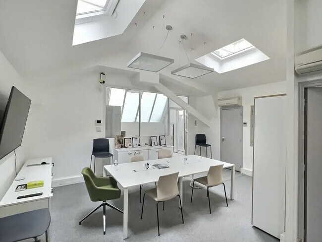 Plus de détails pour 36 Rue De Ponthieu, Paris - Bureau à louer
