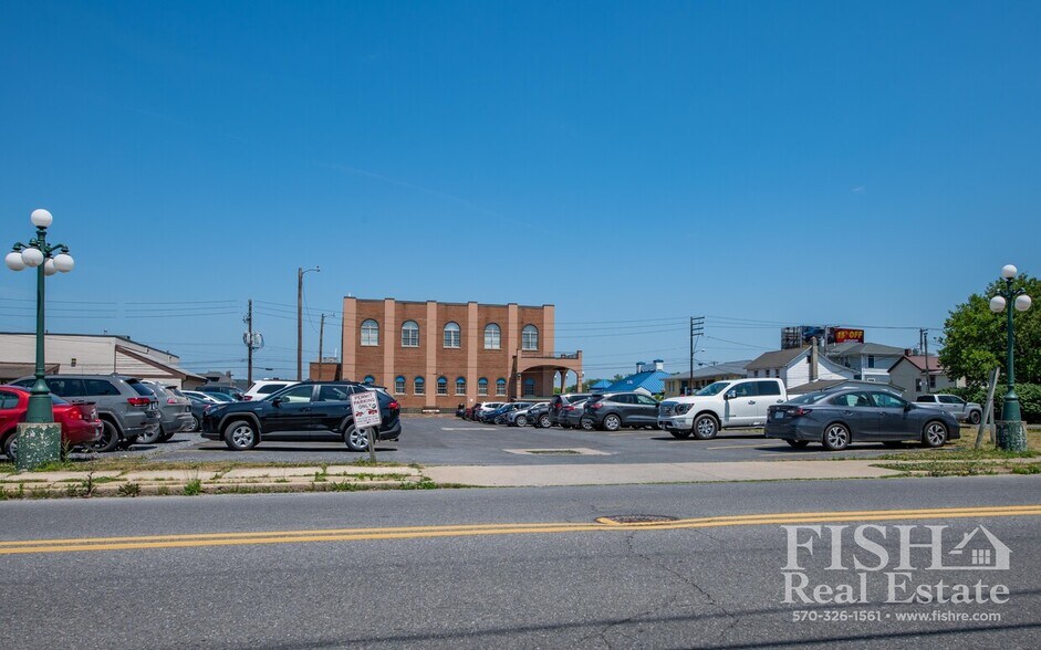 227 Academy St, Williamsport, PA à louer - Photo de l’immeuble – Image 3 sur 13