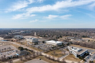 5755 New King Ct, Troy, MI - Vue aérienne vue de carte - Image1
