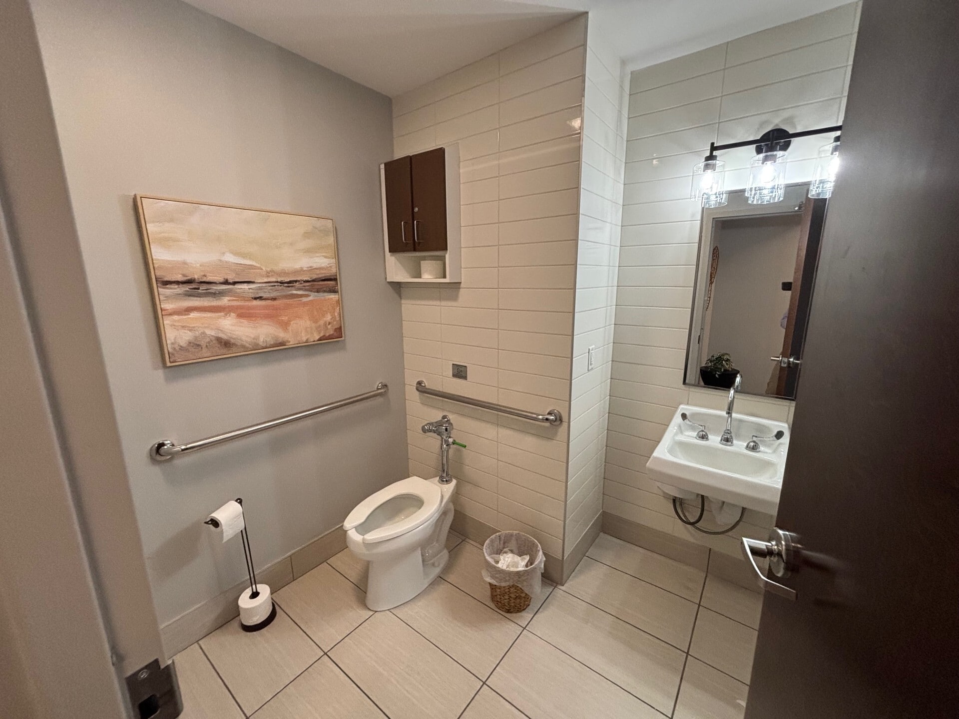 3085 Meadowlark Ln, Altoona, WI à louer Photo intérieure– Image 1 sur 8