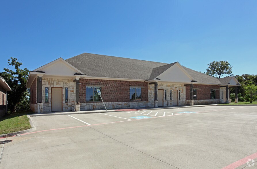 7000 Parkwood Blvd, Frisco, TX à louer - Photo de l’immeuble – Image 2 sur 5