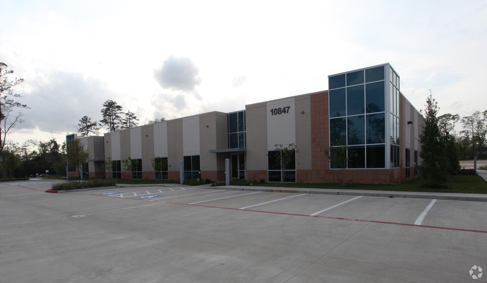 10847 Kuykendahl Rd, The Woodlands, TX à louer - Photo de l’immeuble – Image 2 sur 3