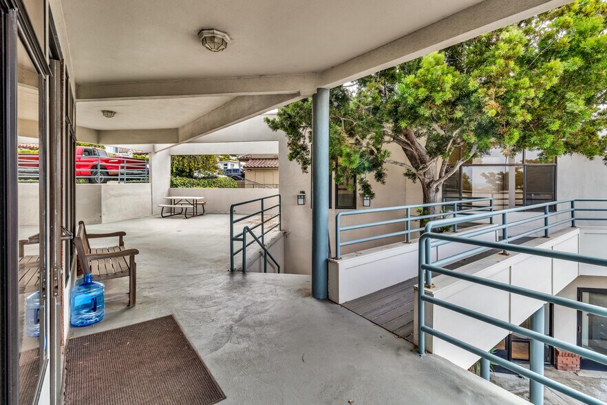 1237 Camino Del Mar, Del Mar, CA à vendre - Photo de l’immeuble – Image 3 sur 29