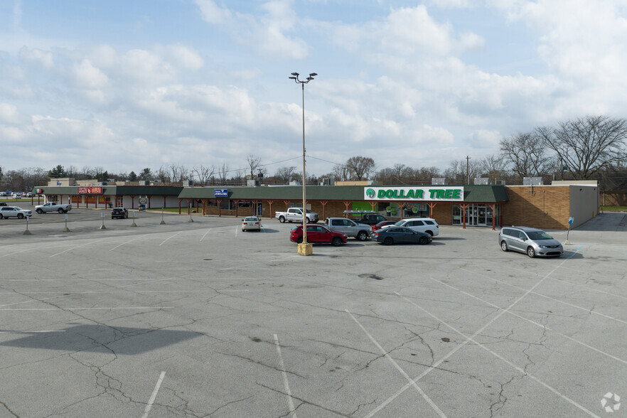 149-151 E Airport Hwy, Swanton, OH à louer - Photo principale – Image 1 sur 8