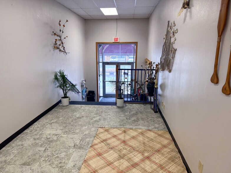 800 E Emma Ave, Springdale, AR à louer - Photo de l’immeuble – Image 2 sur 8