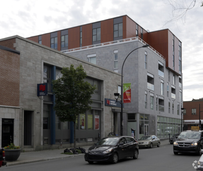 6833-6835 Boul Saint-Laurent, Montréal, QC à vendre - Photo de l’immeuble – Image 2 sur 10