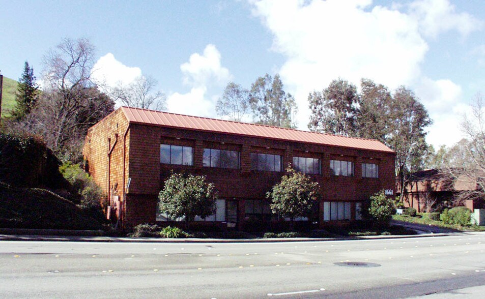 1661 Tice Valley Blvd, Walnut Creek, CA à louer - Photo de l’immeuble – Image 2 sur 4