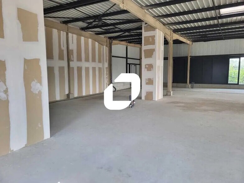 Local commercial dans Bègles à louer - Photo de l’immeuble – Image 2 sur 7