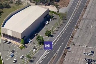 Nîmes - Vue aérienne  vue de carte