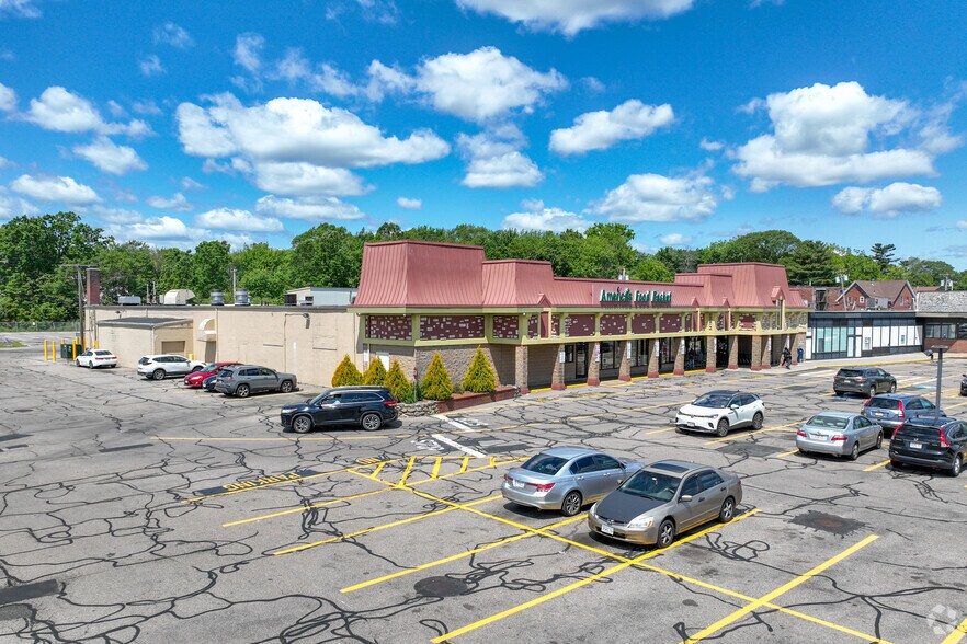 300-340 N Main St, Randolph, MA à louer - Photo principale – Image 2 sur 2