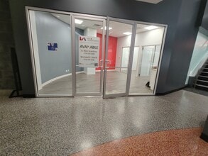 2828 N Clark St, Chicago, IL à louer Photo intérieure– Image 1 sur 8