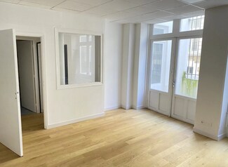 Plus de détails pour Bureau à vendre