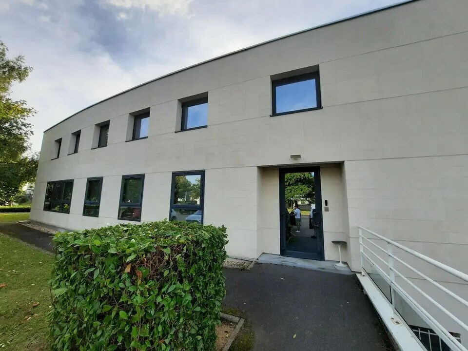 Bureau dans Bois-Guillaume à louer Photo de l’immeuble– Image 1 sur 15
