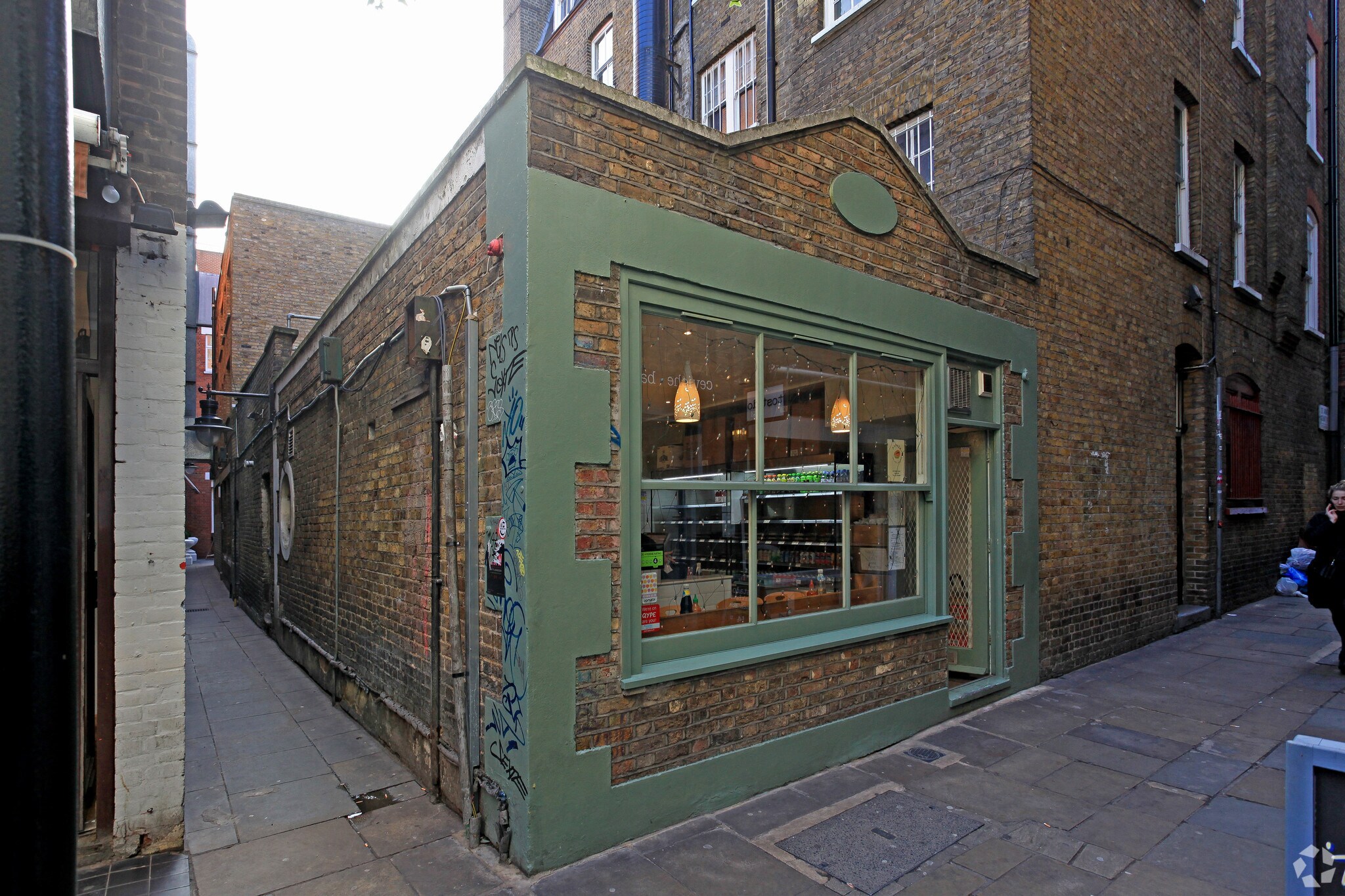 13-14 St. Annes Ct, Londres à louer Photo principale– Image 1 sur 3