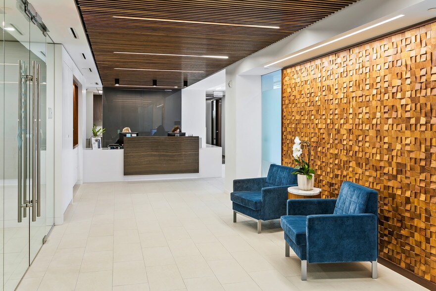 10 G St NE, Washington, DC à louer - Hall d’entrée – Image 1 sur 8