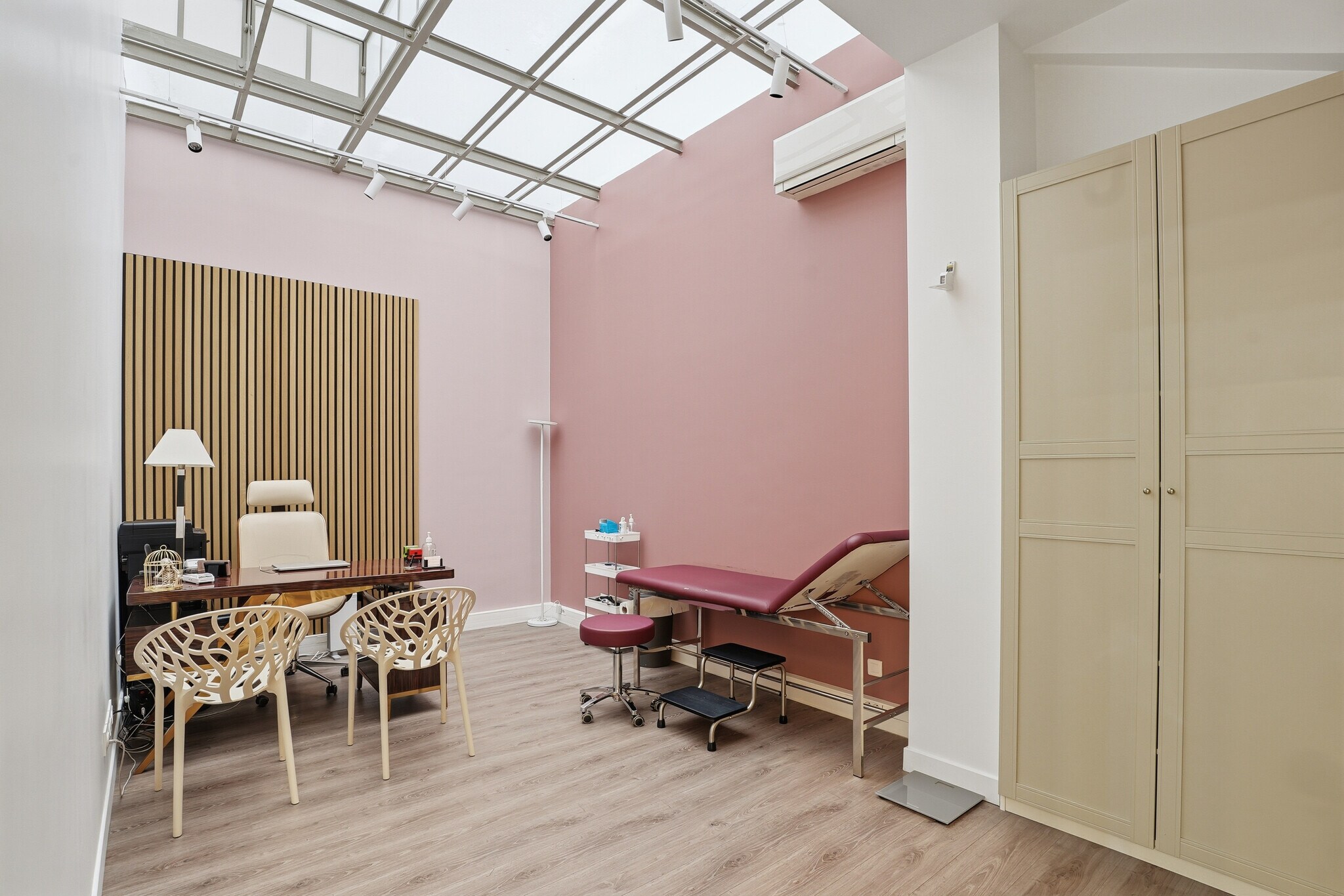 Immeuble residentiel dans Paris à vendre Photo de l’immeuble– Image 1 sur 2