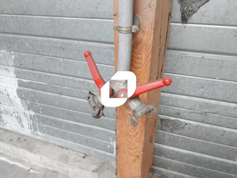 Local d’activités dans Carquefou à louer - Photo de l’immeuble – Image 2 sur 6