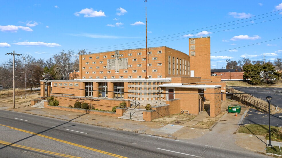 6815 Page Ave, Saint Louis, MO à vendre - Photo de l’immeuble – Image 1 sur 19