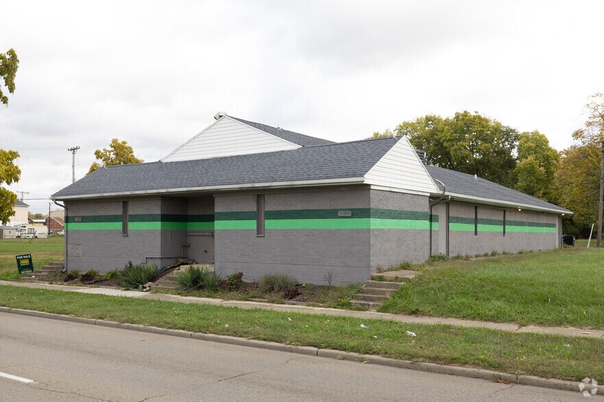 120-122 S James H Mcgee Blvd, Dayton, OH à vendre - Photo de l’immeuble – Image 1 sur 15