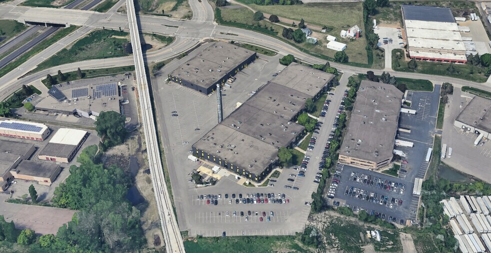 6678-6698 Shady Oak Rd, Eden Prairie, MN à louer - Photo de l’immeuble – Image 1 sur 6