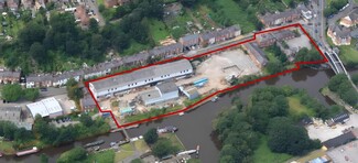 Plus de détails pour 48 Navigation Rd, Northwich - Terrain à louer