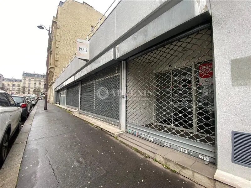 Bureau dans Paris à louer Photo de l’immeuble– Image 1 sur 12