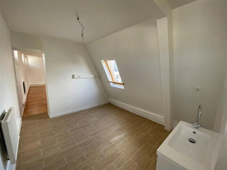 Bureau dans Paris à louer - Photo de l’immeuble – Image 3 sur 8