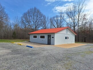 Plus de détails pour 31993 US-70 Hwy, Bruceton, TN - Local commercial à vendre